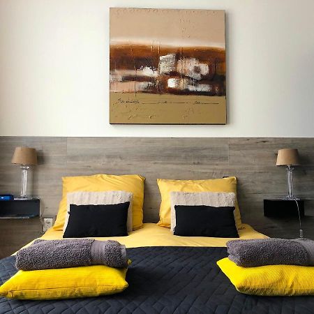 Bolton Boulevard Beach Rooms Vlissingen Esterno foto
