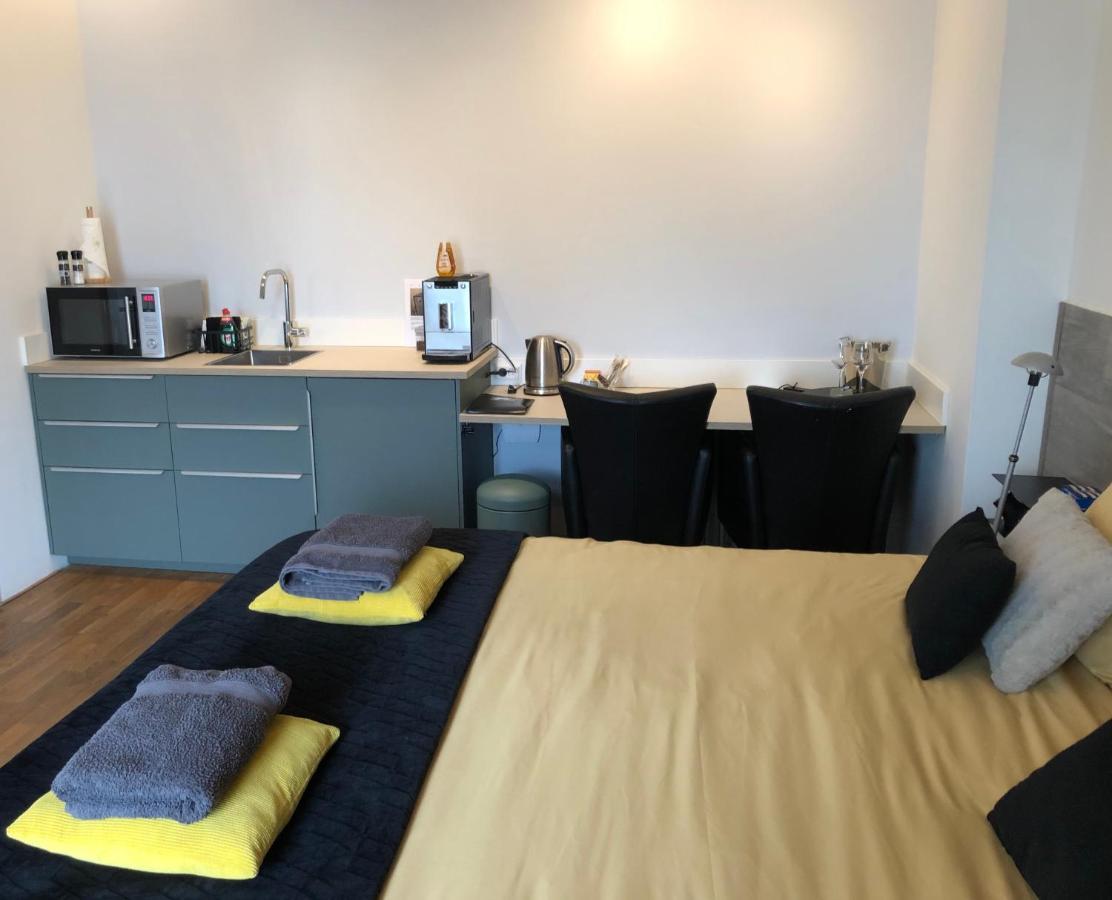 Bolton Boulevard Beach Rooms Vlissingen Esterno foto